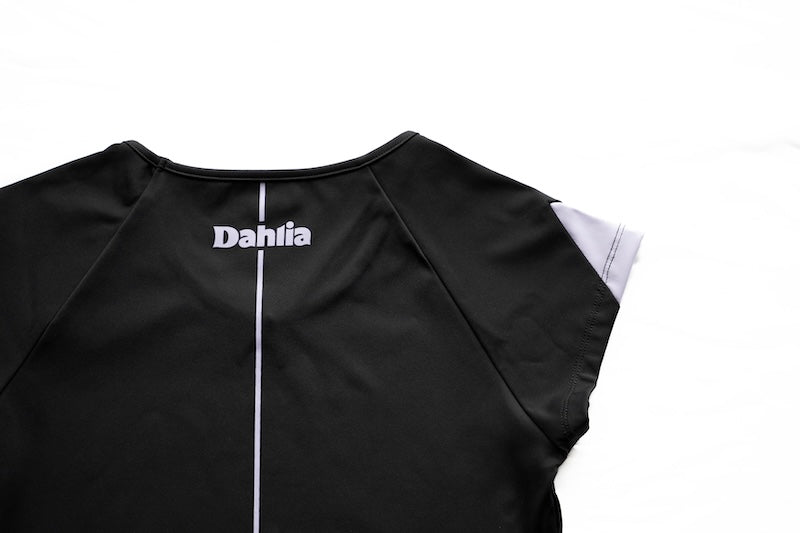 Dahlia 新体操 練習用Tシャツ|ラインで整える、美しい動きへ。