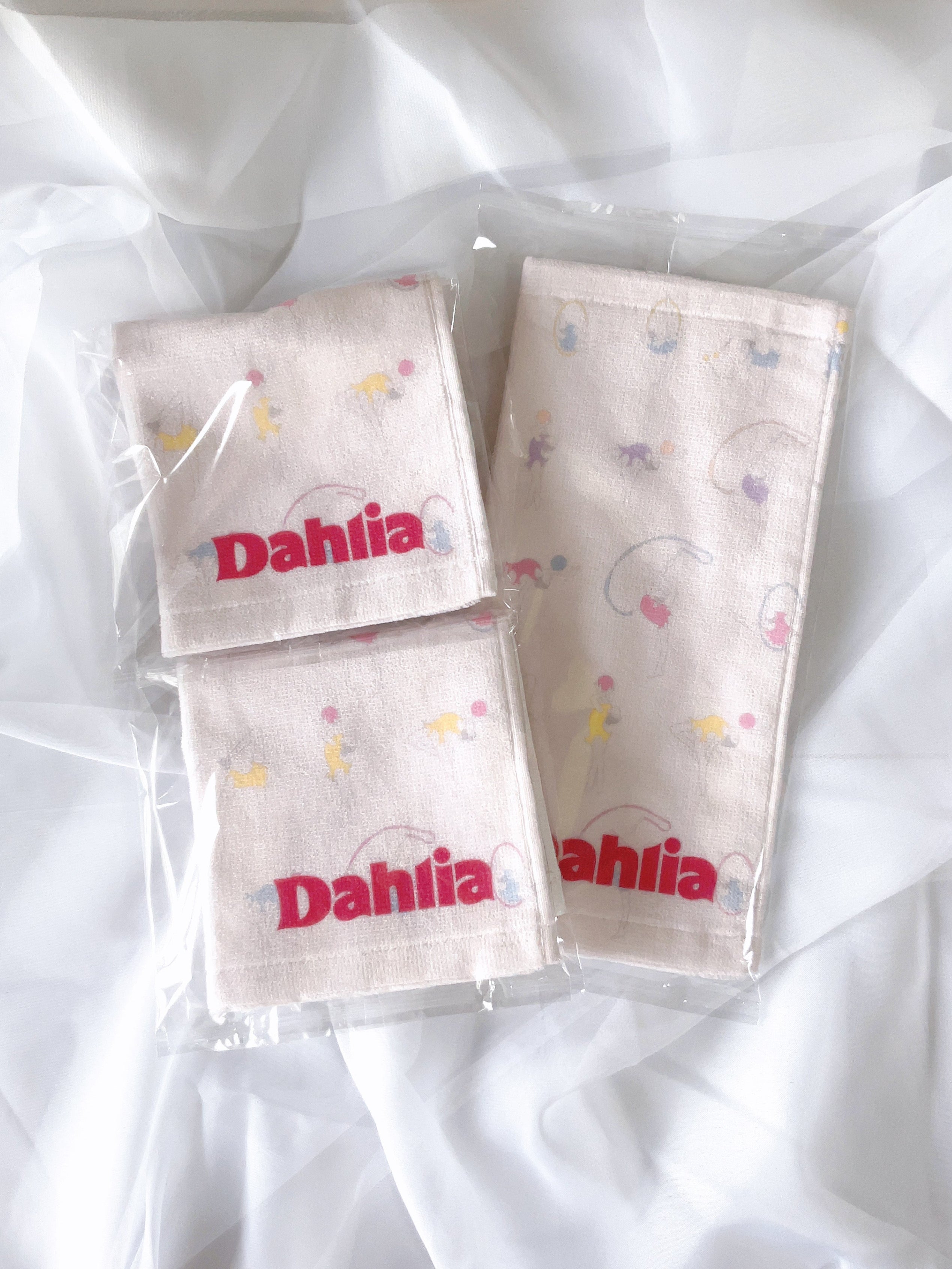 Dahlia オリジナルハンドタオル｜新体操イラスト＆ロゴ入り