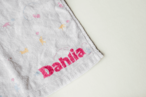 Dahlia オリジナルハンドタオル｜新体操イラスト＆ロゴ入り