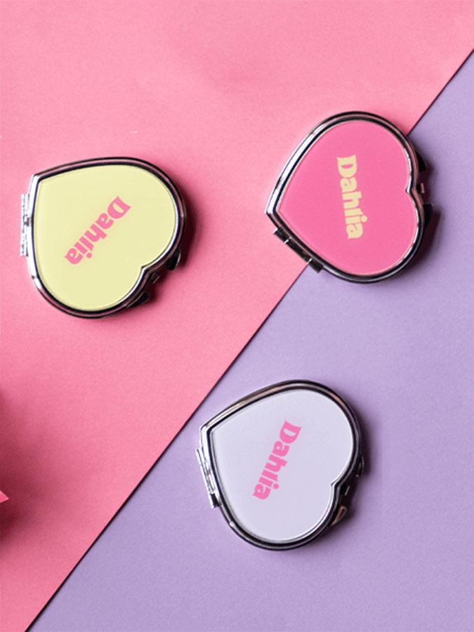 Dahlia オリジナルハンドミラー|拡大鏡付き・ハート柄デザイン